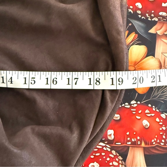 Caerulea Italian Suede Brown Bag - Picture 15 of 16